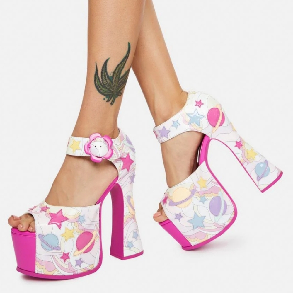 Dollskill sugar thrillz groovy galaxy platform heels - Picture 5 of 16